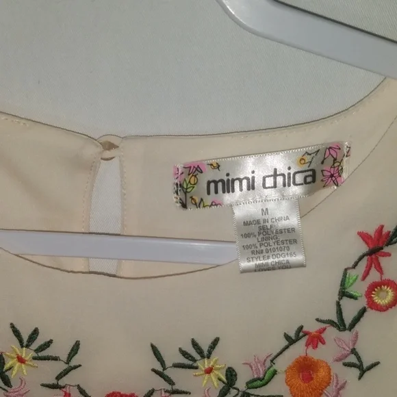 Mimi Chica A line Party Dress Creme Size M Embroidered - Picture 6 of 8